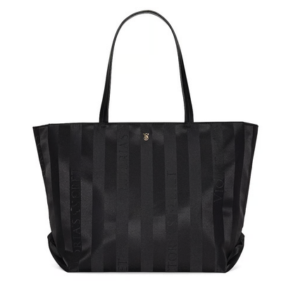 Tote VS Large Signature